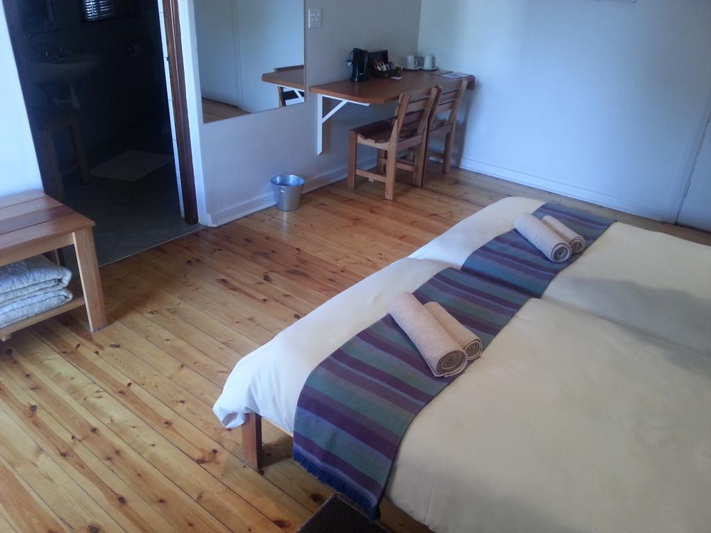 Bahnhof Hotel Aus Eksteriør bilde